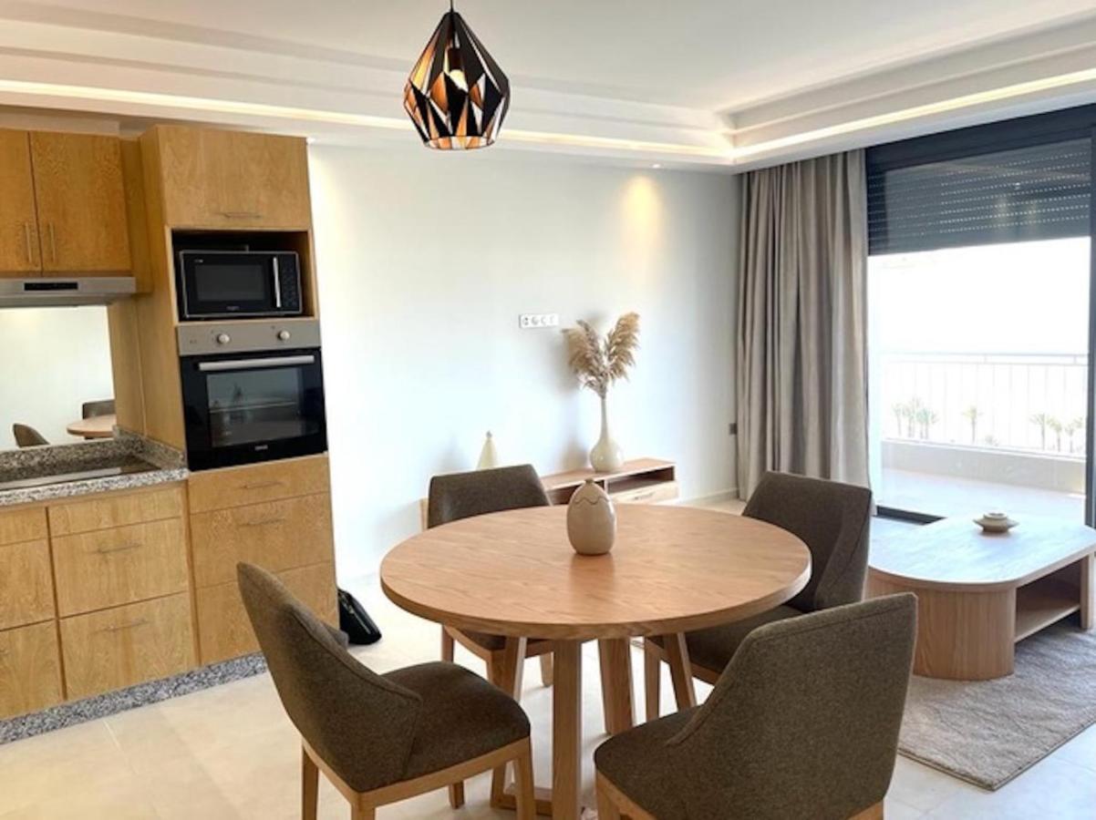 Apartment Luxury 105sqm Terrace Seafront Wifi Unlimited