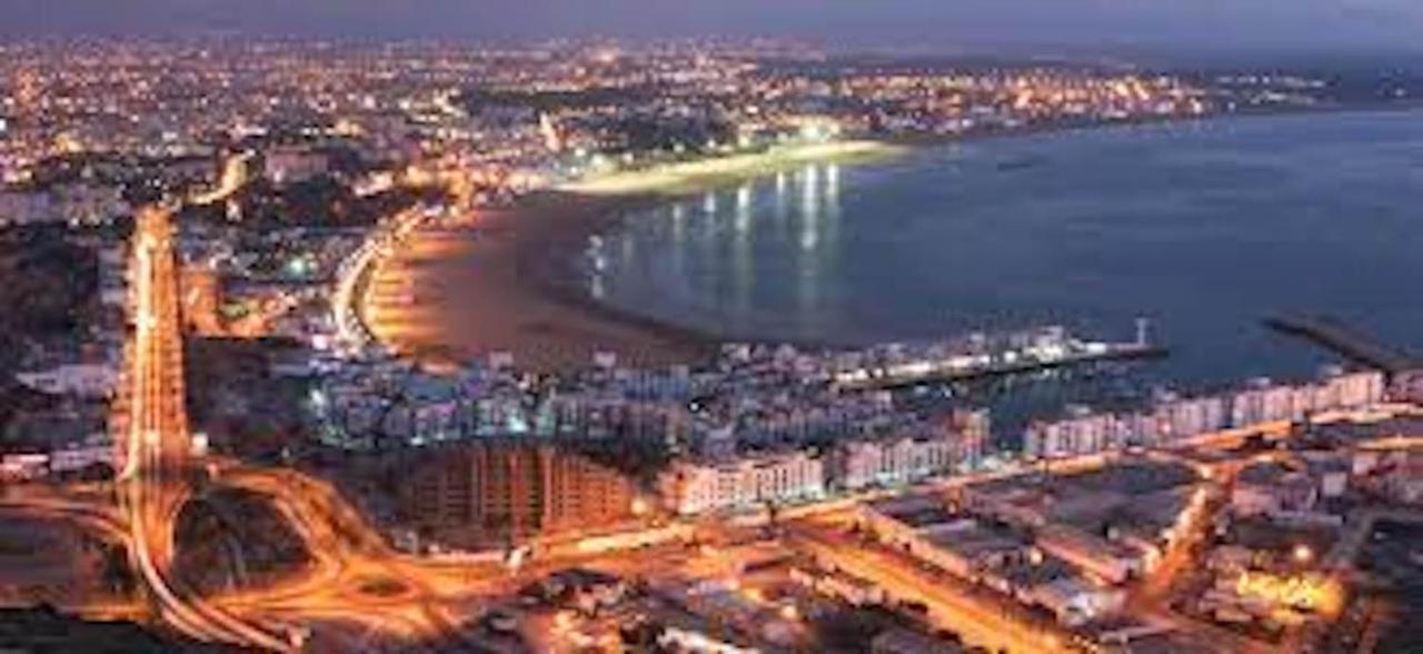 Luxury 105sqm Terrace Seafront Wifi Unlimited